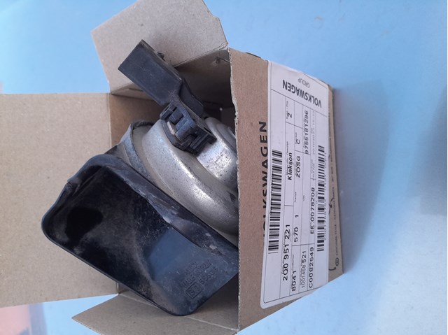 Звуковий сигнал 2Q0951221 VAG