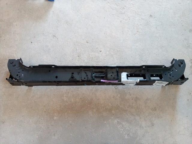 Кронштейн для радіатора 64101D7001 HYUNDAI