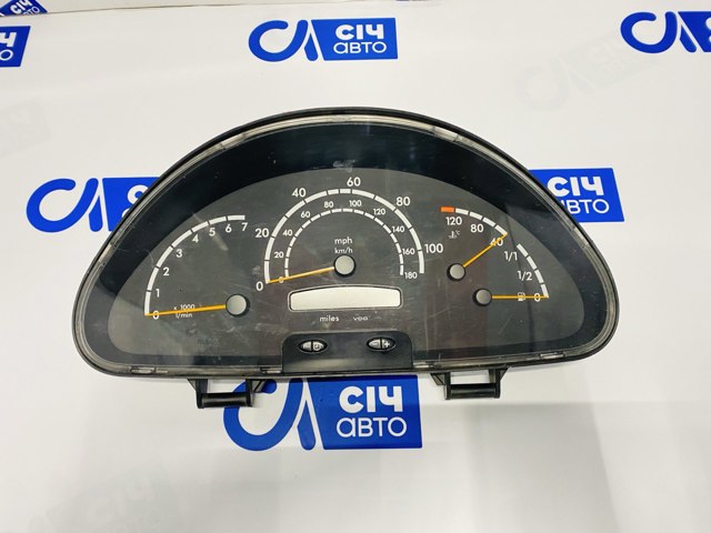Щиток приладів додатковий 0014460721 MERCEDES