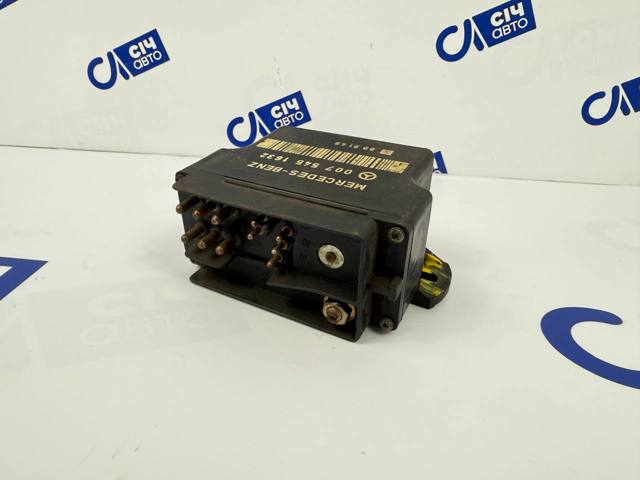 Реле управління 0075451632 MERCEDES