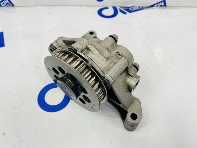 Масляний насос двигуна Фольксваген Крафтер 30-35