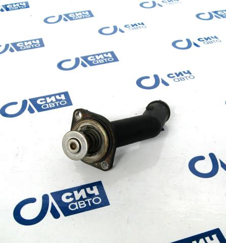 Кришка термостата 06A121121C VAG