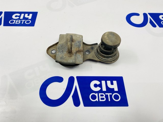 Замок кришки капота 2038800460 MERCEDES