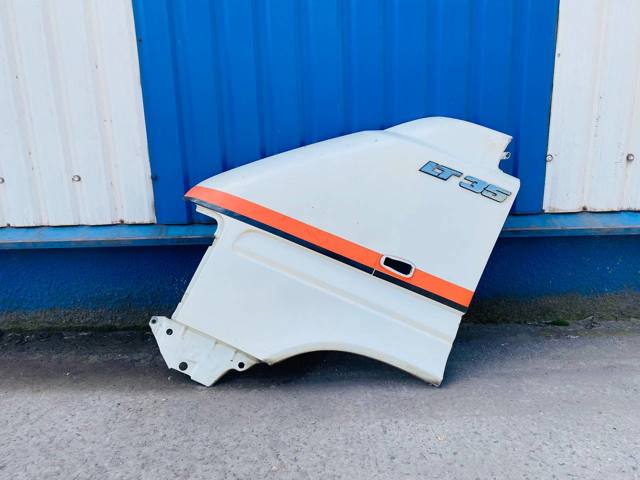Ліве переднє крило 2D0821105C VAG