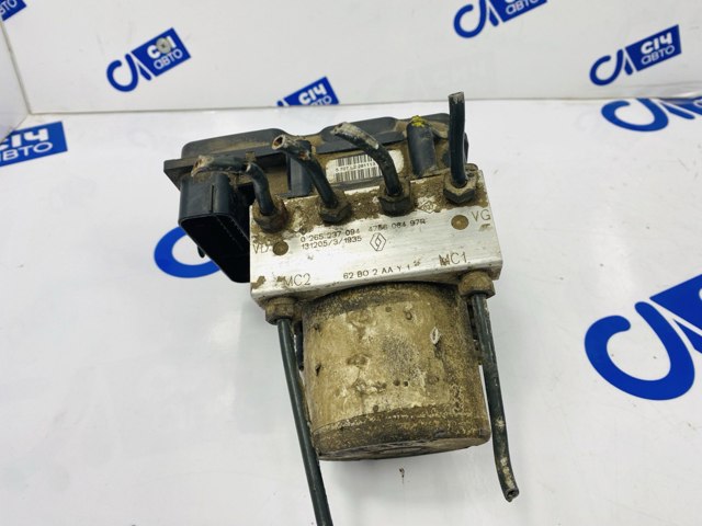 Блок управління АБС (ABS) 476608497R RENAULT