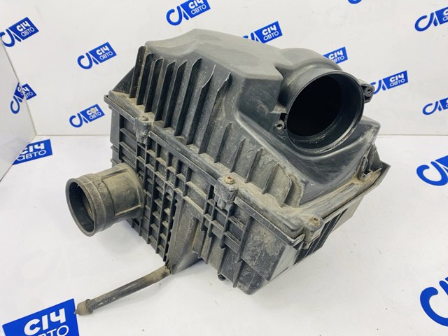 Корпус повітряного фільтра 8200751534 RENAULT