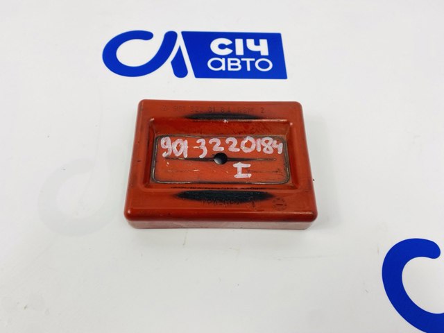 Відбійник передньої ресори 9013220184 MERCEDES