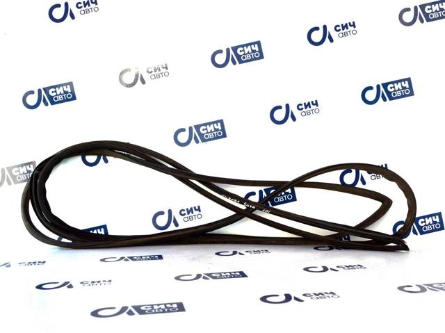 Прокладка лобового скла 9016710220 MERCEDES