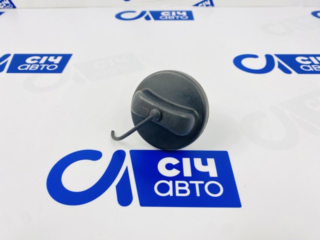 Кришка / пробка бензобака A0004704605 MERCEDES