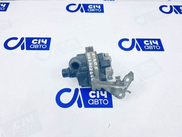 Насос охолодження інвертора A0005002686 MERCEDES