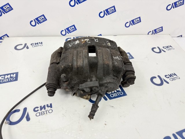 Супорт гальмівний, передній, правий A0014208783 MERCEDES