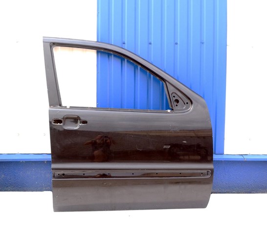 Дверь передняя (правая) mb m-class w163 1998-2005 A1637201605