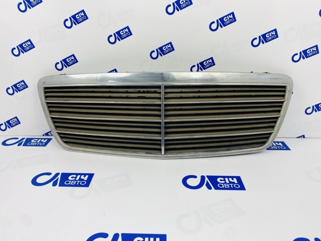 Решітка радіатора A2108800583 MERCEDES