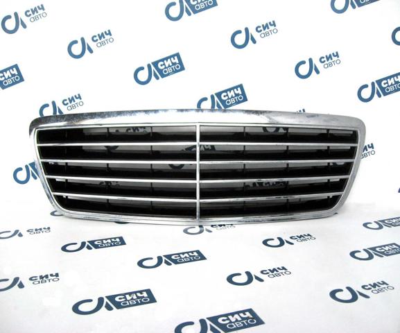 Захисна решітка радіатора A2108880123 MERCEDES