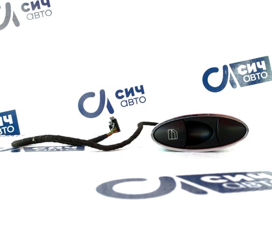 Кнопковий блок керування склопідіймачами передній лівий A2118219958 MERCEDES