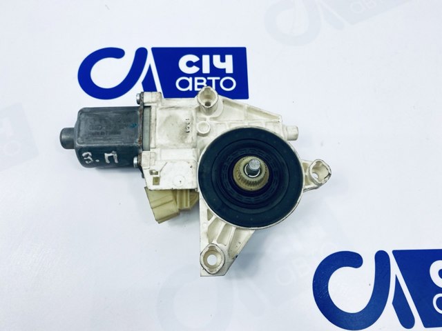 Моторчик склопідйомника двері задніх, правих A2518200208 MERCEDES