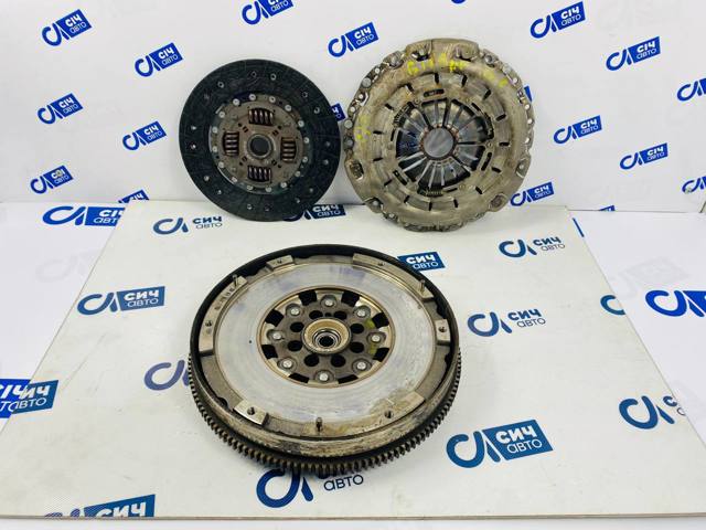 Демпферний маховик Mercedes Sprinter 1 4-t