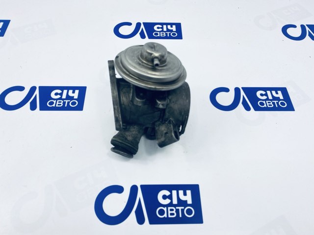 Клапан EGRсістеми рециркуляції відпрацьованих газів A6110900754 MERCEDES