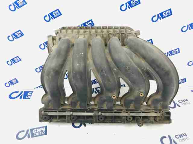 Колектор впускний A6120901937 MERCEDES