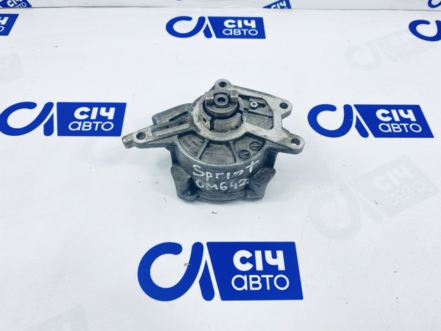 Насос вакуумний A6422300165 MERCEDES