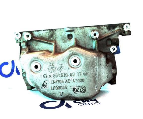 Передня кришка головки блока циліндрів (ГБЦ) A6510100217 MERCEDES