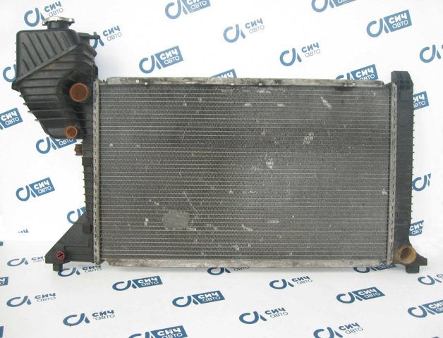 Радіатор основний A9015003500 MERCEDES