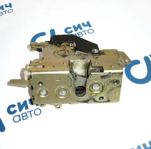 Замок водійських дверей A9017201235 MERCEDES
