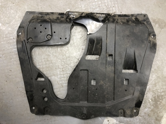 Захист піддона картера двигуна 5144048071 TOYOTA
