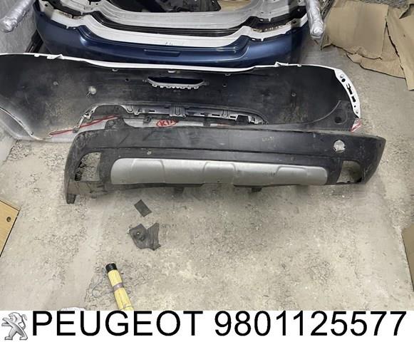 Бампер задній 9801125577 PEUGEOT