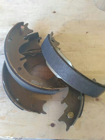 Колодки стоянкового гальма C02082ABE ABE