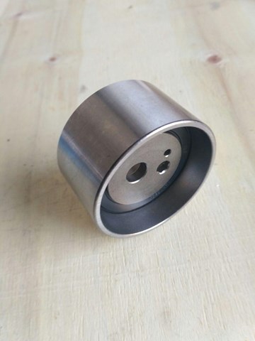 Ролик натягувача ременя ГРМ VKM72320 SKF