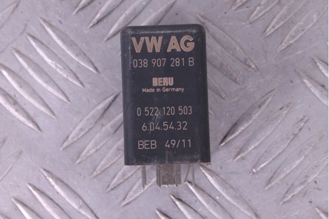 Реле свічок накалу 038907281B VAG