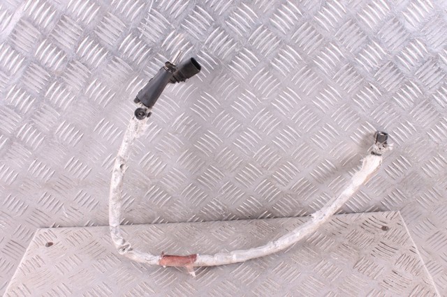 Трубопровід подачі Ad blue 04L131984C VAG