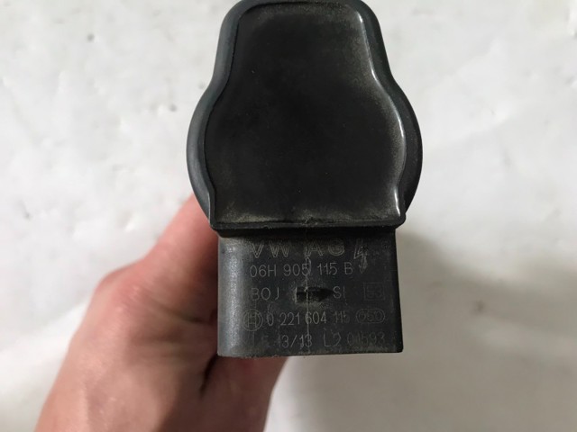Котушка 06H905115B VAG