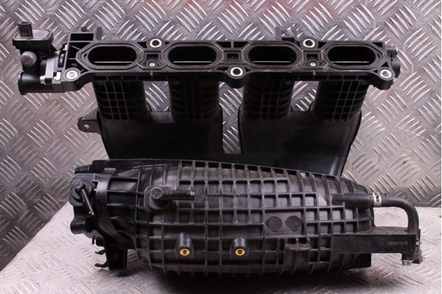 Колектор впускний 140017FH0C NISSAN
