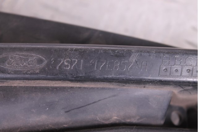 Кронштейн кріплення бампера переднього лівий 1737425 FORD