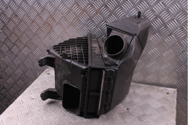 Коробка фільтра 28110C2330 HYUNDAI