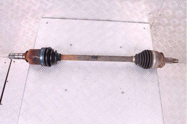 Піввісь (привід) передня 28321FG002 SUBARU
