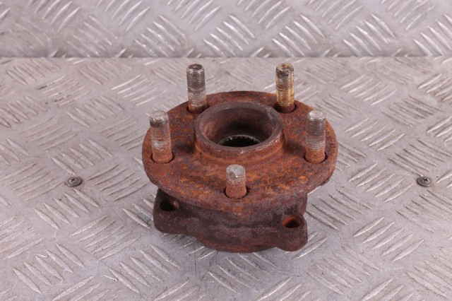 Підшипник в зборі з маточиною передній 28373FG000 SUBARU