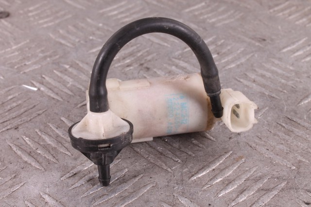 Насос електроомивача 28920CA000 NISSAN