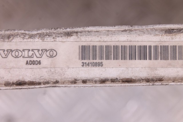 Радіатор 31410895 VOLVO
