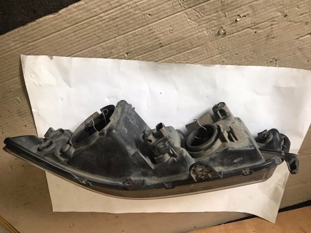 Фара передня права 33101SEAG01 HONDA