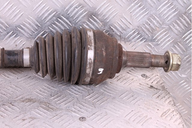 Привід лівий 39101CA000 NISSAN
