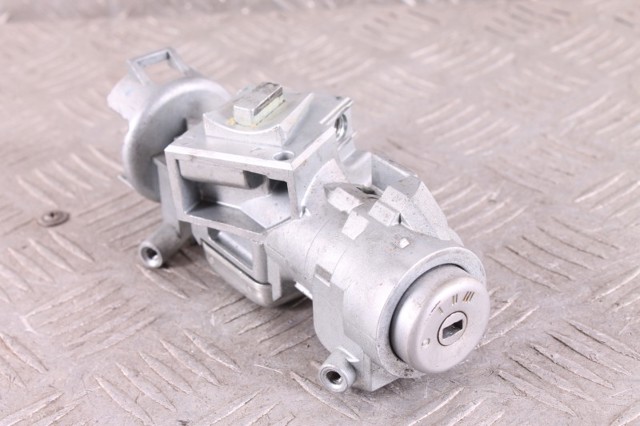 Замок запалювання 3M513F880AC FORD