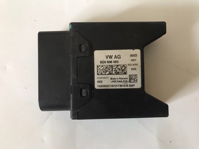 Модуль (блок) управління паливного насоса 3Q0906093 VAG