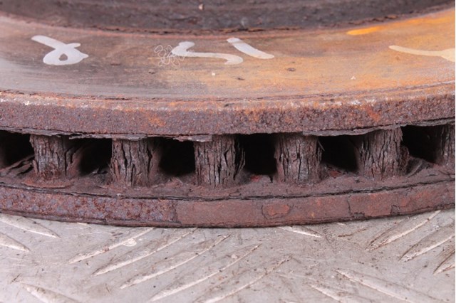 Диск гальмівний передній 435120W100 TOYOTA