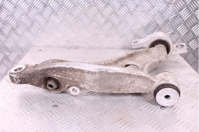 Поперечний важіль 4864053050 TOYOTA