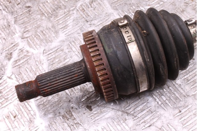 Привід лівий 49500D4200 HYUNDAI