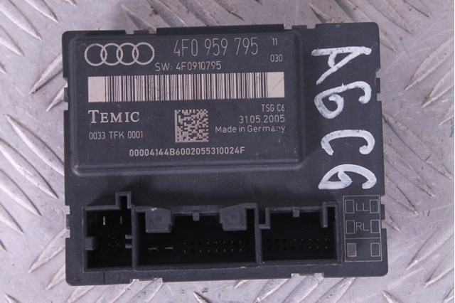 Блок комфорту задніх дверей 4F0959795 VAG