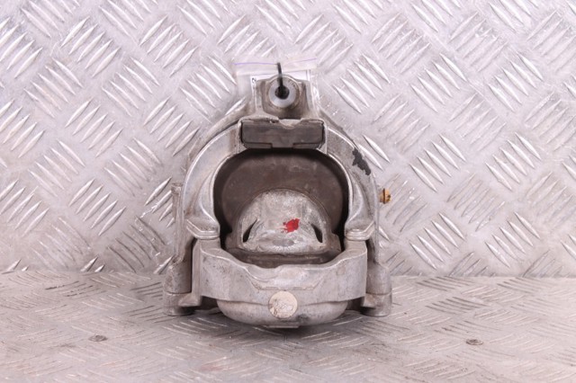 Права подушка двигуна 4M0199372C VAG